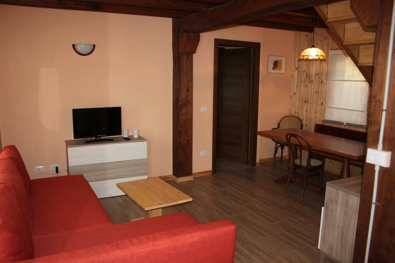 Le Murazze Holiday Houses Ponzone Exteriör bild